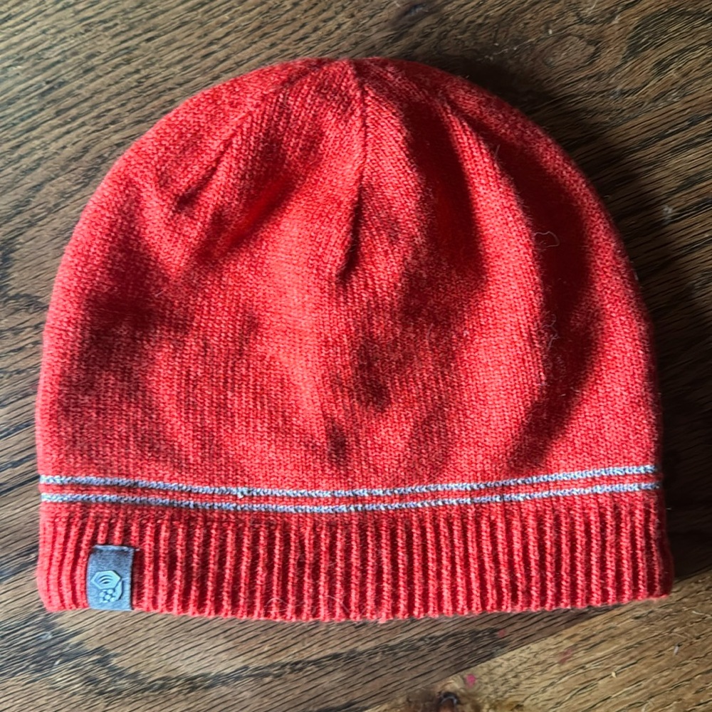 Mountain Hardwear Norhtern Lights reflective beanie poly bright coral orange o/s